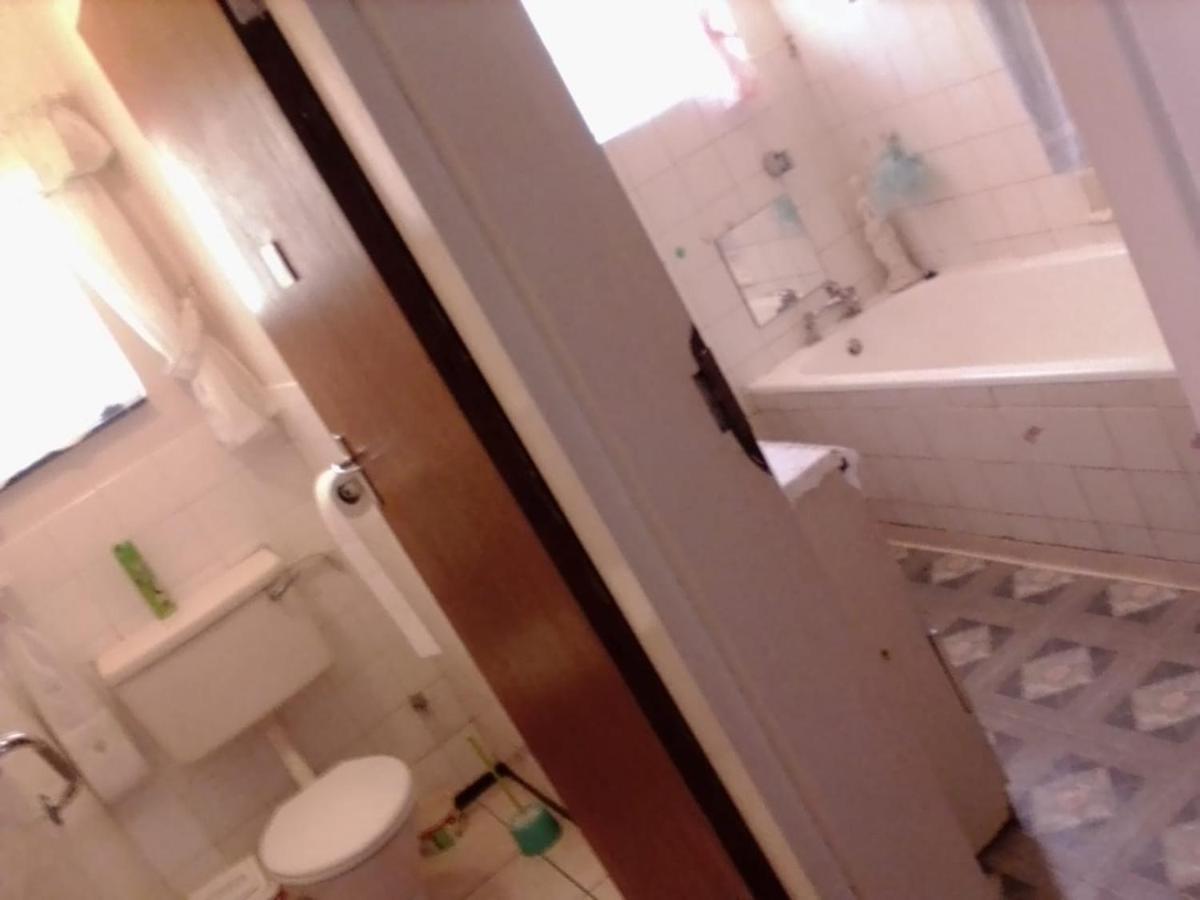 Heila'S In House Family Room-Homestay! بلومفونتين المظهر الخارجي الصورة